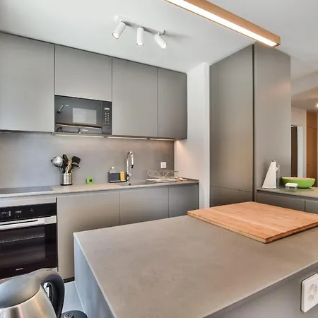 Hollandia 15 Appartement *