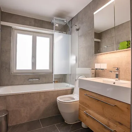 Hollandia 15 Appartement *